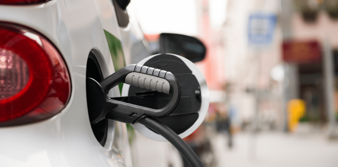 gasolina y coche electrico