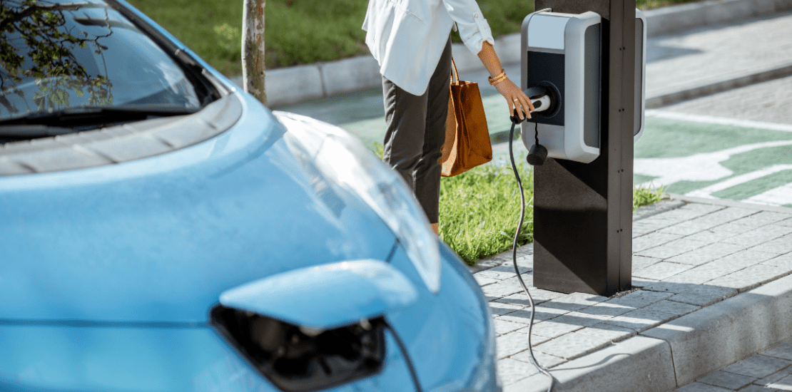 coche eléctrico aprender a cargarlo